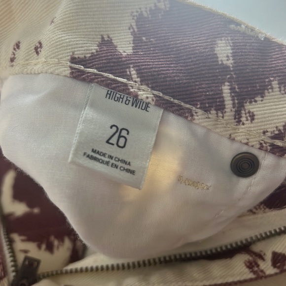 BDG jeans high waist wide leg cow print brown/burgundy white size 26 - Picture 6 of 12